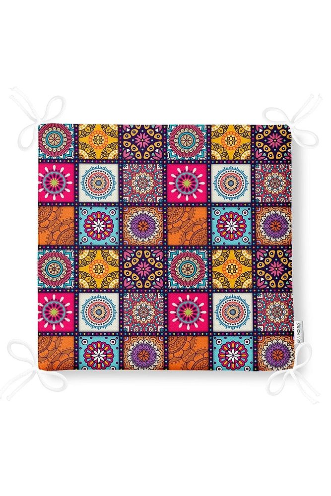 Checkered Ethnic Patterned Zippered Chair Cushion
