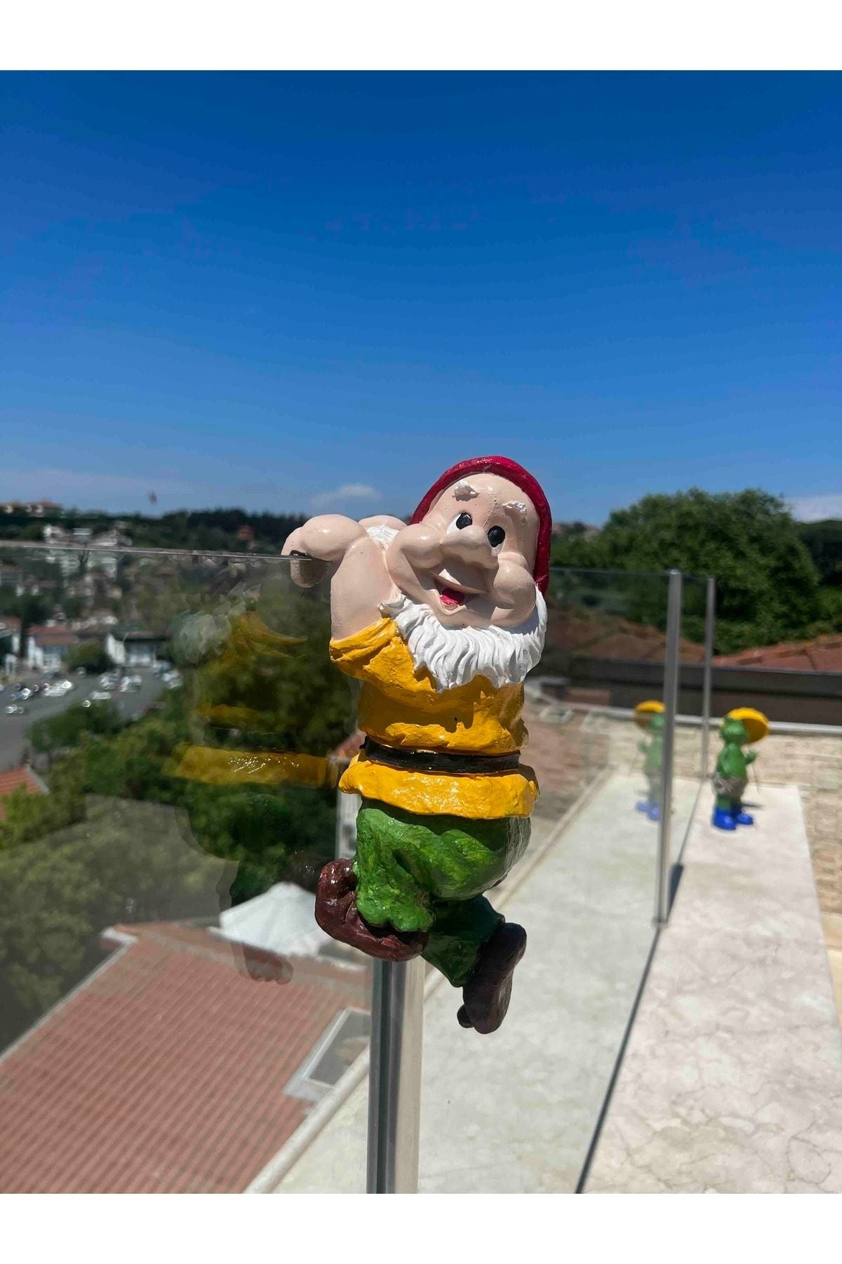 Saksı Cüce ( Asılan Cüce )