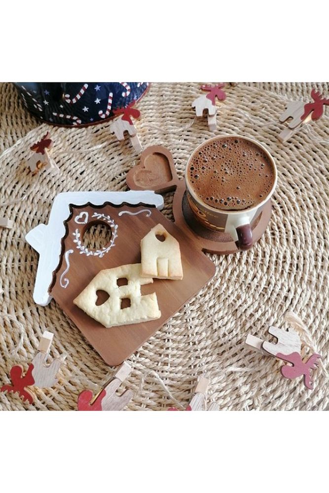 51263707 Winter House Themed Coaster