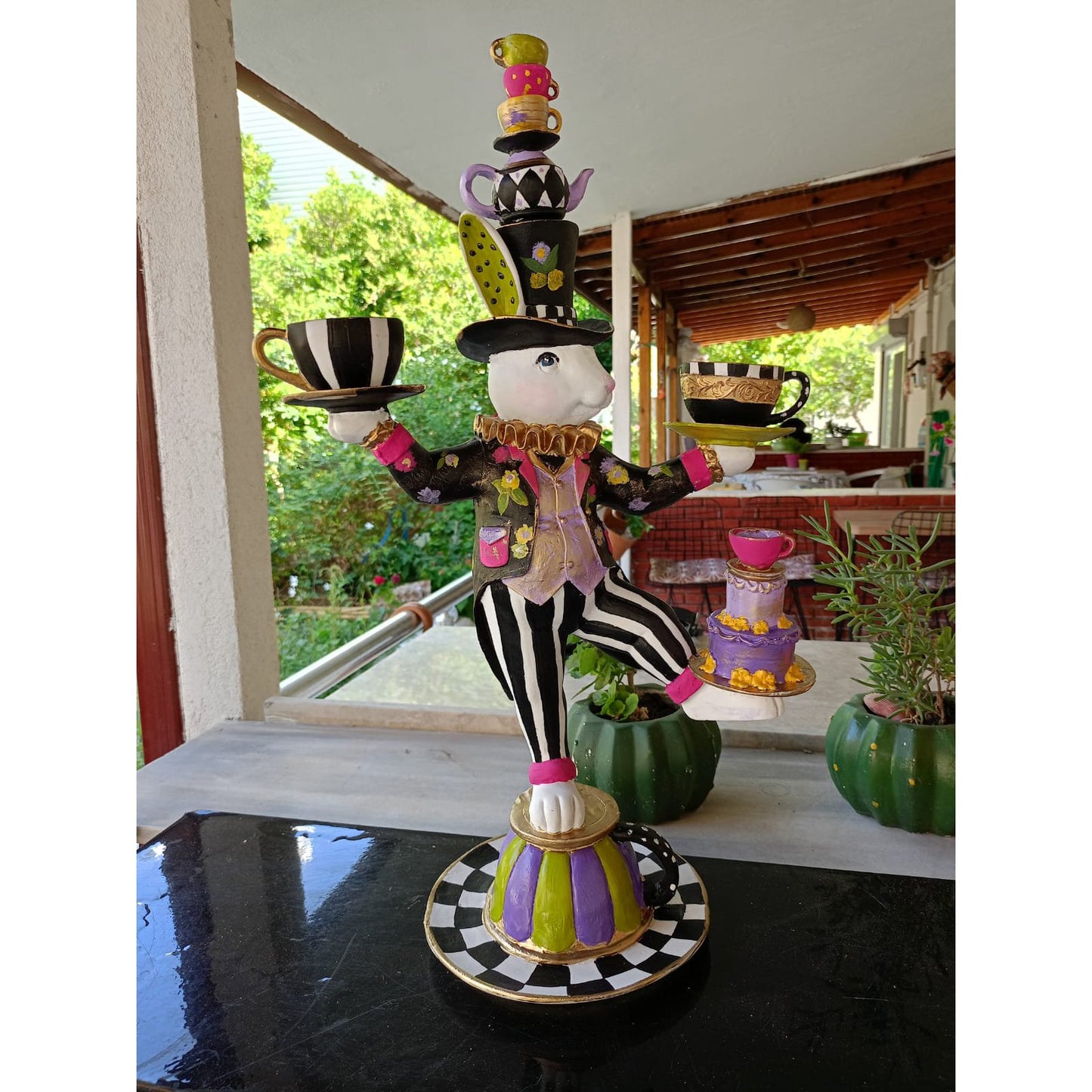 Alice in Wonderland Tea Time Object 58cm Colorful