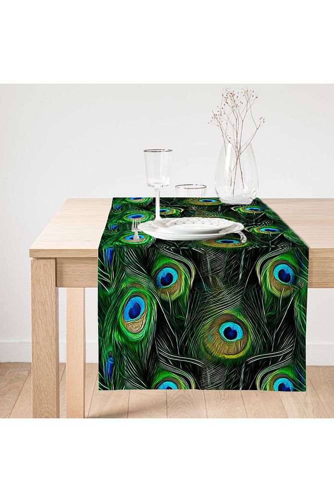 Peacock Ranir &amp; Runner