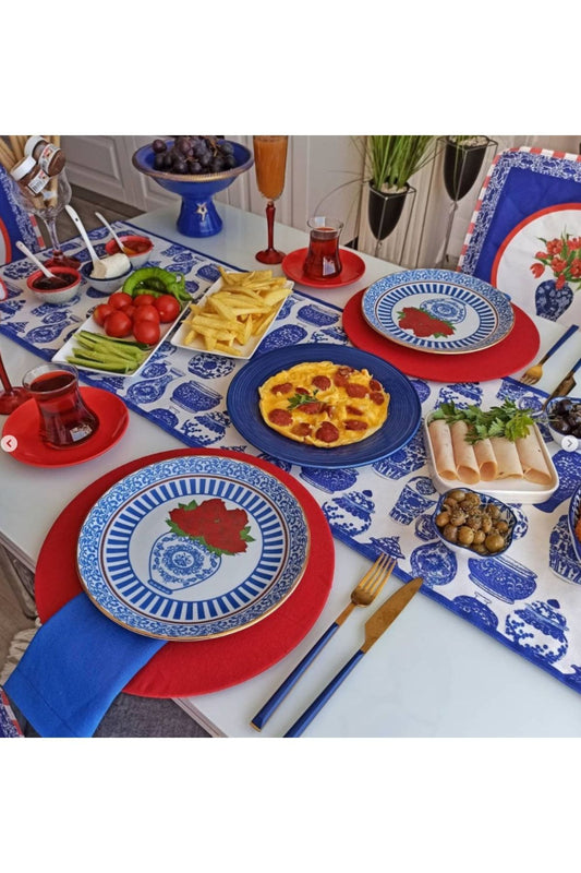 Bleu Blanch Vases Runner