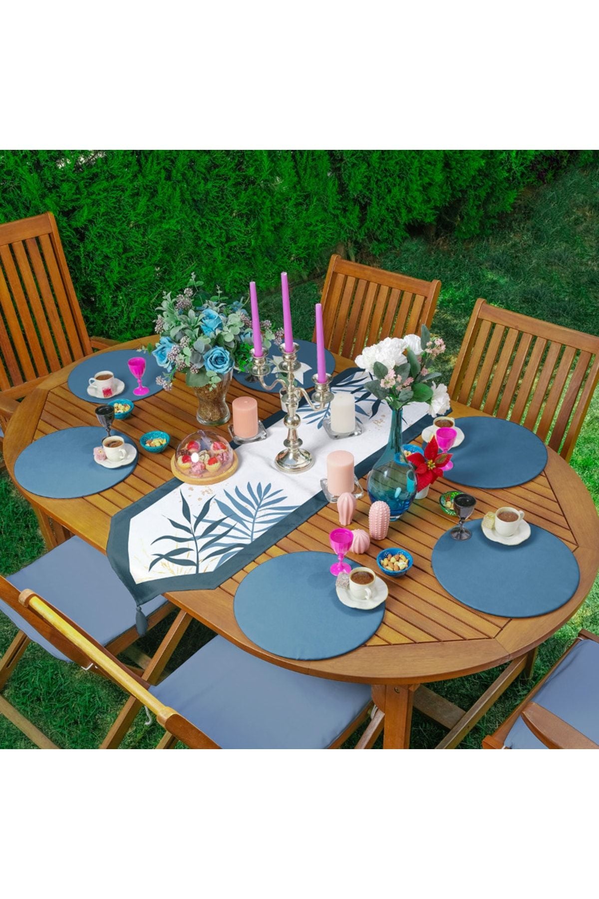 Napoleon Blue Leaf Patterned Runner and 6-Piece Placemat &amp; Service Plate Set