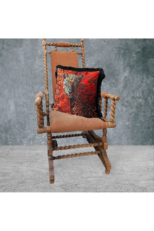 Leopar Çift Taraflı Dekoratif Püsküllü - Saçaklı Kırlent Kılıfı 1 Adet 43x43cm