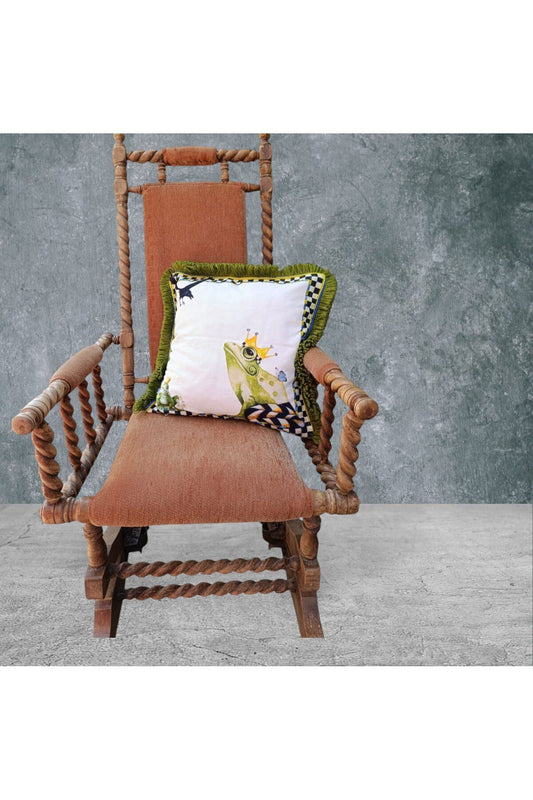 Kurbağa Çift Taraflı Dekoratif Püsküllü - Saçaklı Kırlent Kılıfı 1 Adet 43x43cm