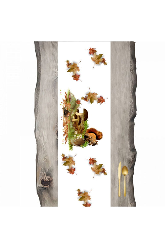 Squirrel and Plane Tree Leaves Runner