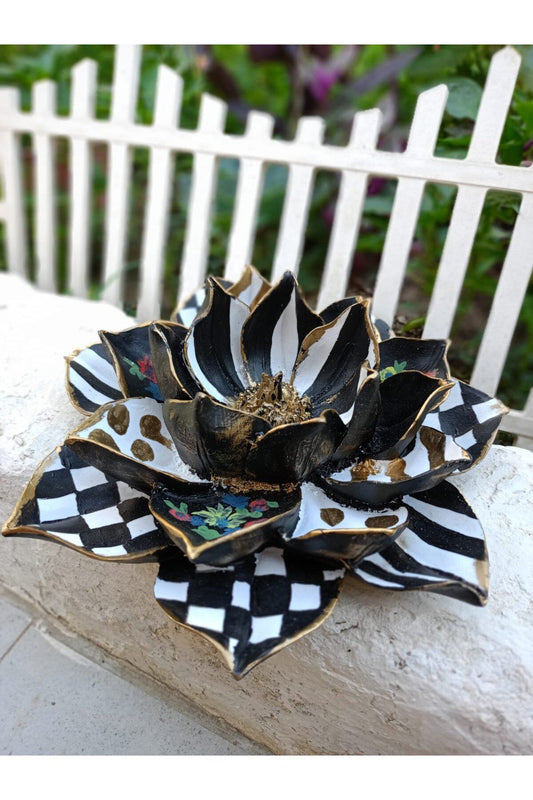 Mackenzie Lotus - Water Lily Flower Amazing Decorative Object