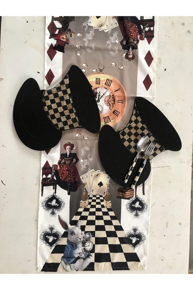 Alice In Wonderland Ahşap Supla - Amerikan Servis - Tabak Altı