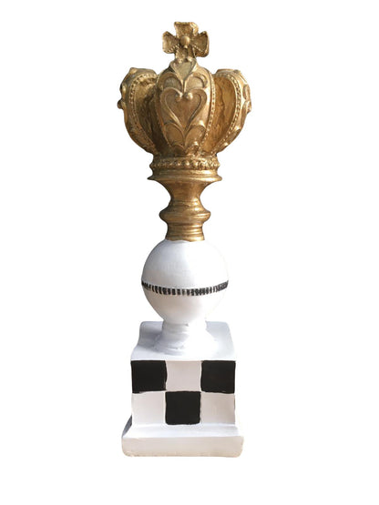 Chess Set, King Queen Knight Mackenzie, Checkered Chess Set