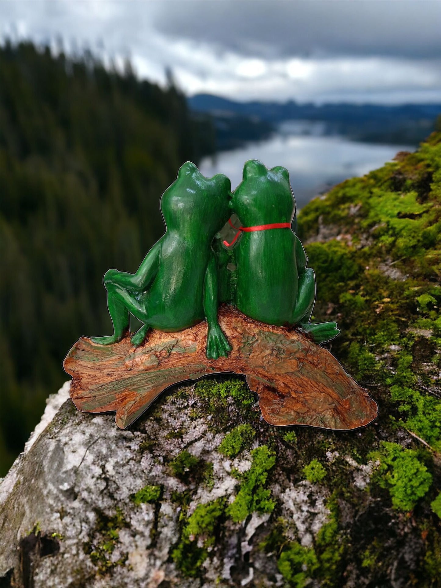 Welcome Written Frog Figure, Decorative Object, Garden Statue